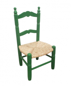 Silla de niño con asiento de nea y en color lacado en Verde