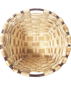 Cesta elaborado en castaño en natural con agarraderos