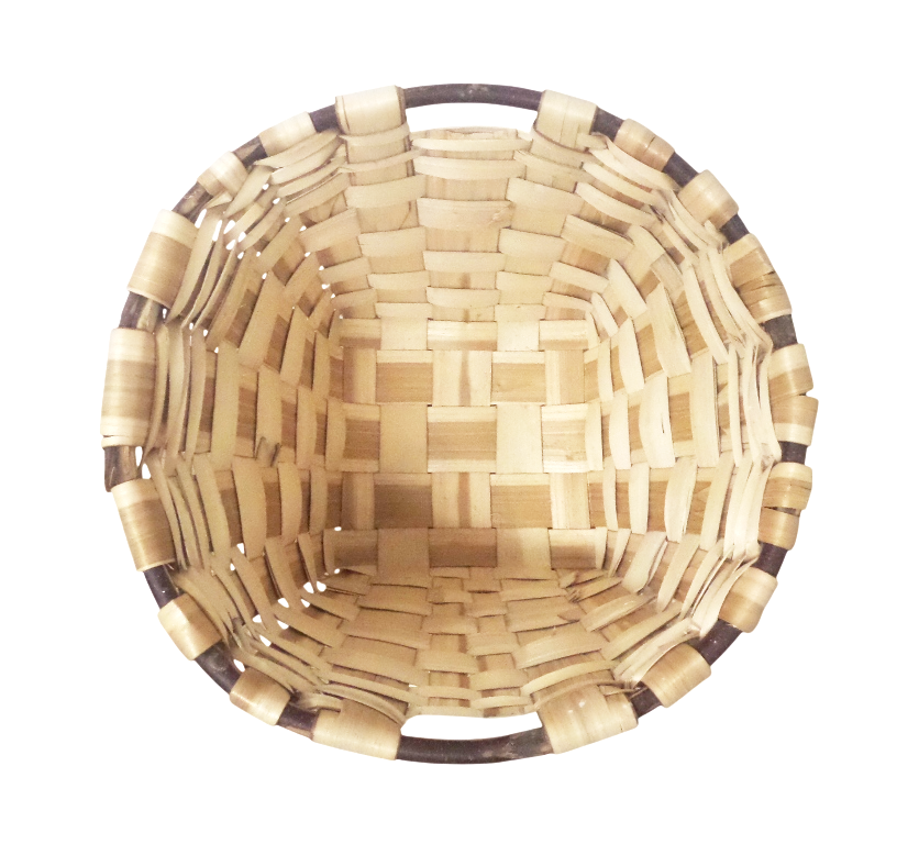 Cesta elaborado en castaño en natural con agarraderos