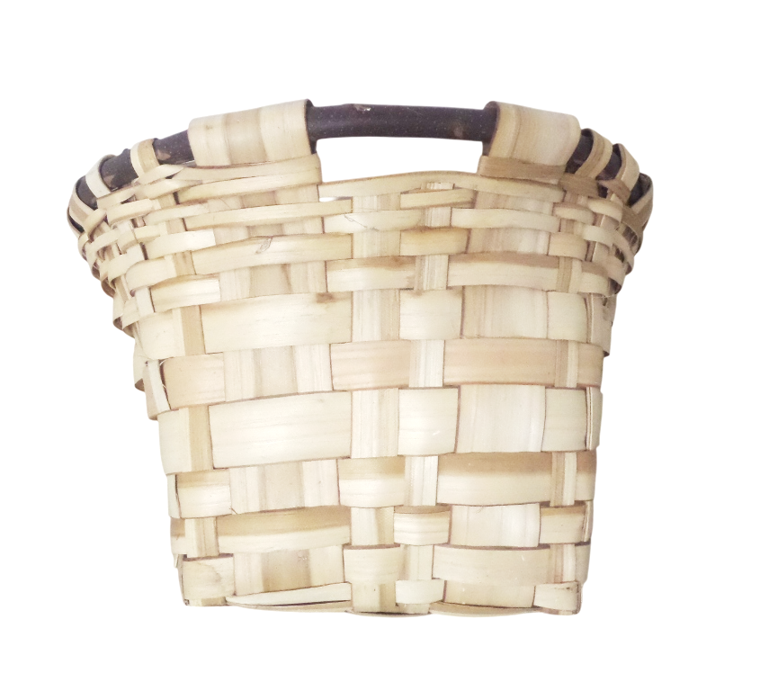 Cesta elaborado en castaño en natural con agarraderos