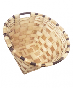 Cesta elaborado en castaño en natural con agarraderos